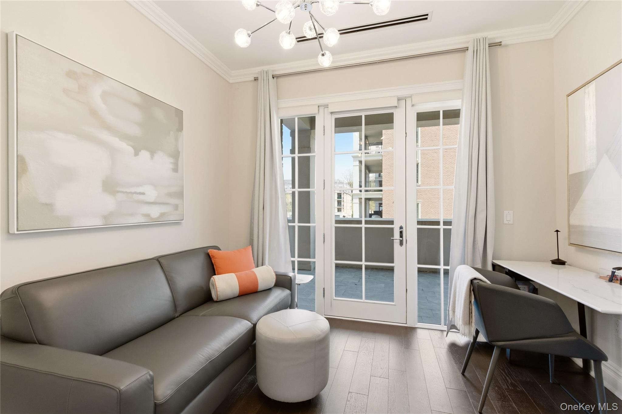 5000 Royal Court 5014 Property Photo 17