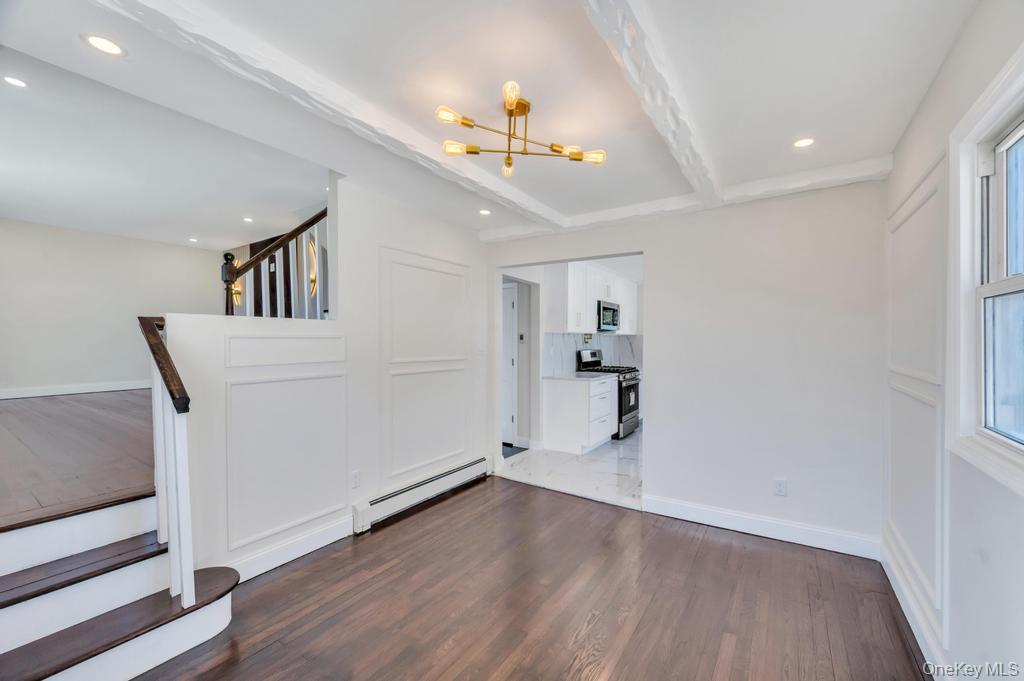 90 30th Street Property Photo 16