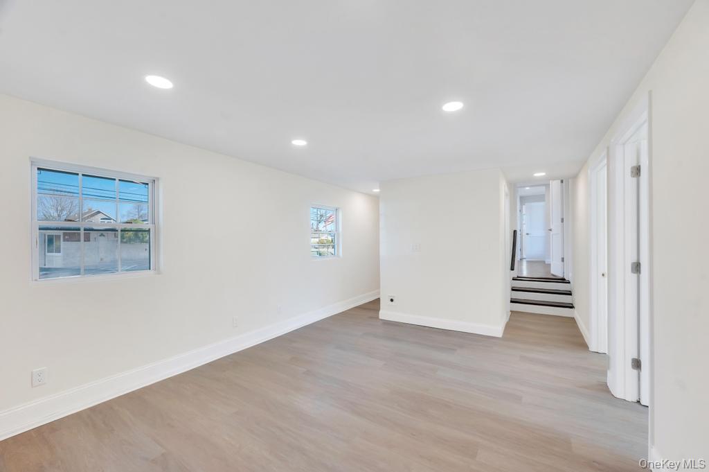 90 30th Street Property Photo 22