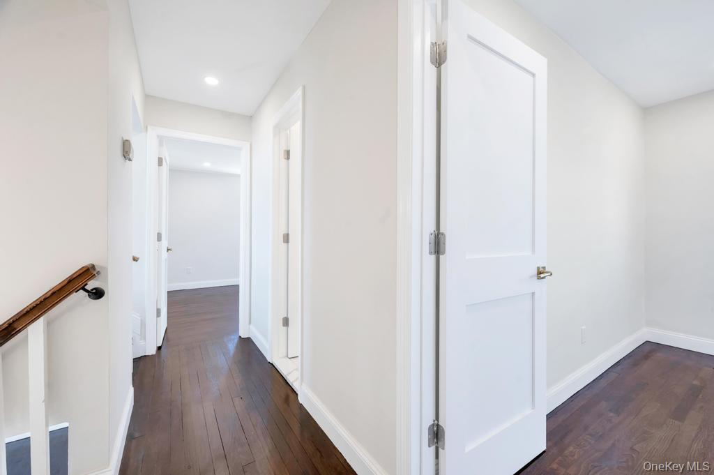 90 30th Street Property Photo 34