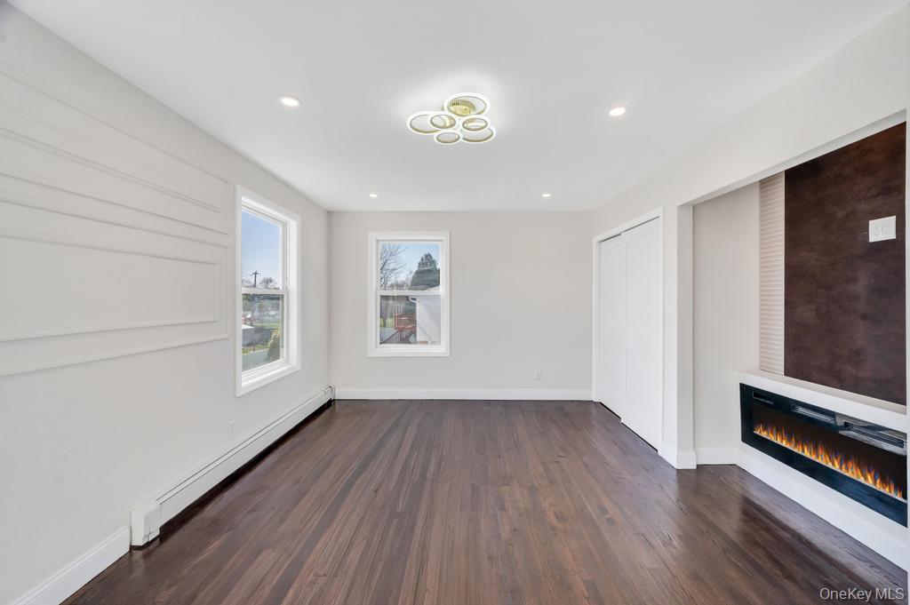 90 30th Street Property Photo 36