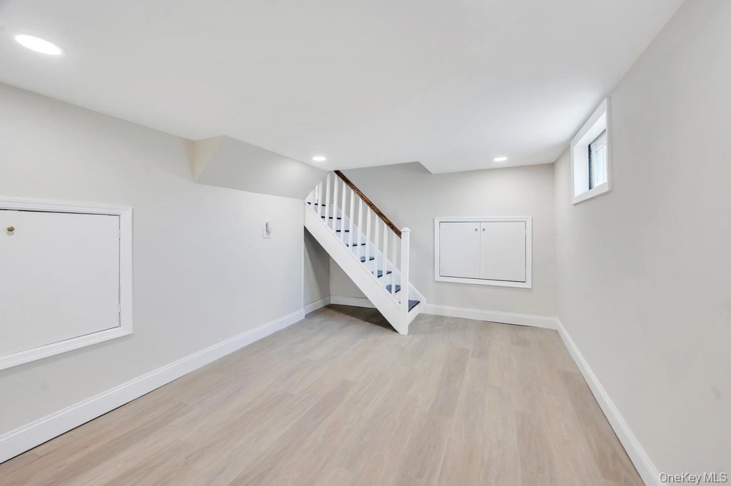 90 30th Street Property Photo 43
