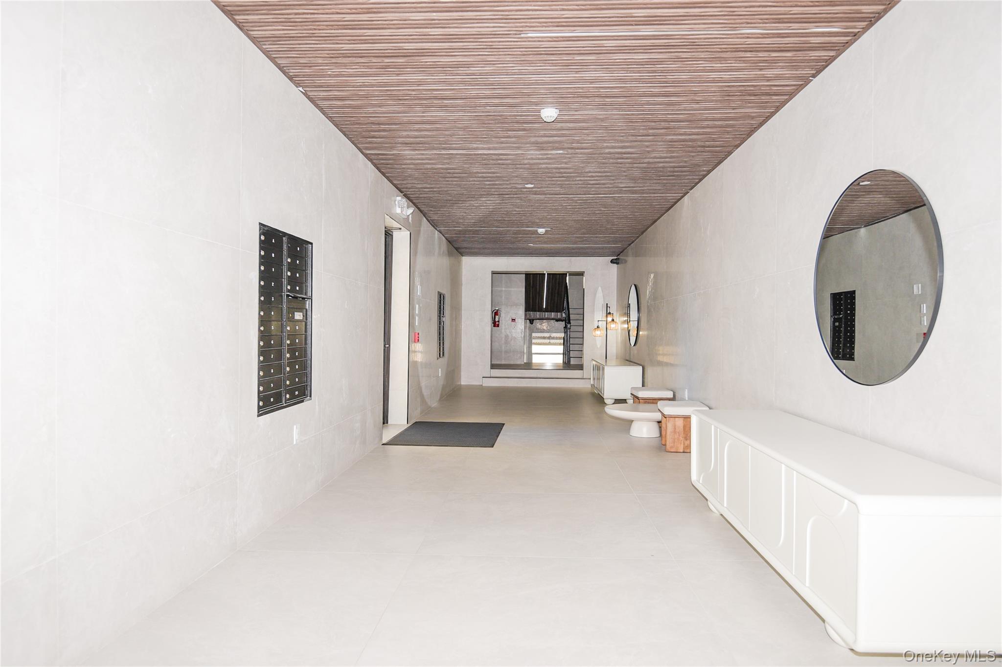 315 W Broadway 1l Property Photo 6