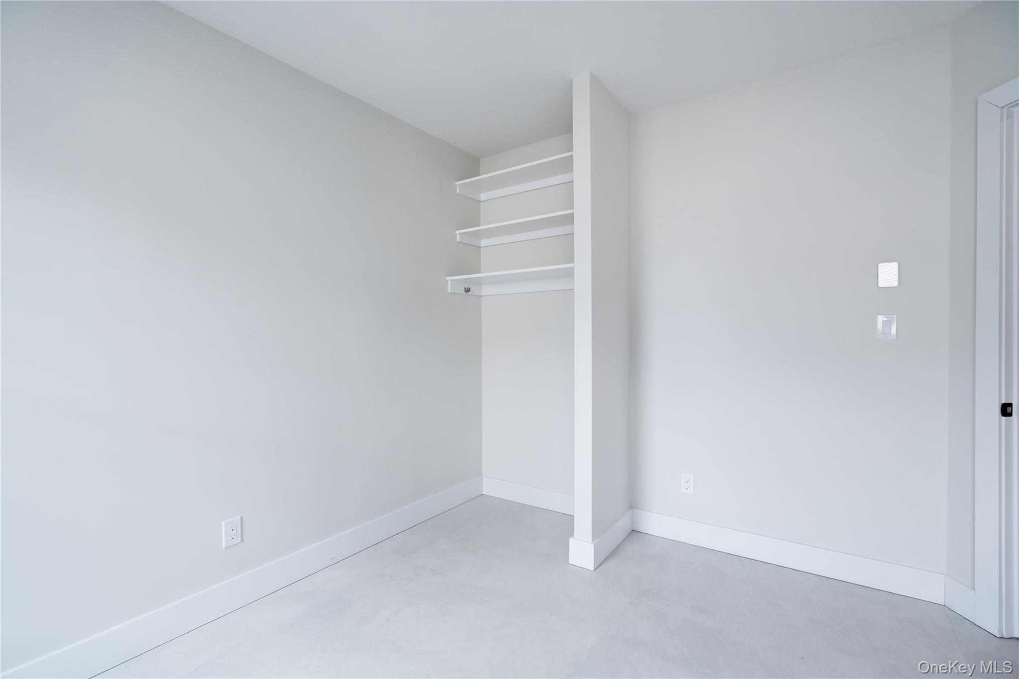 315 W Broadway 1l Property Photo 15