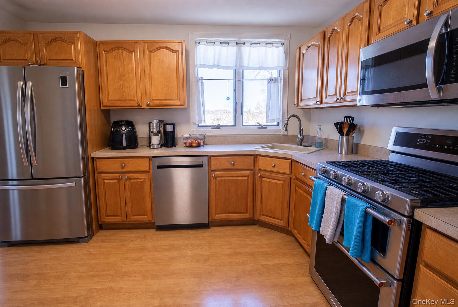 17 Hilltop Avenue Property Photo 21