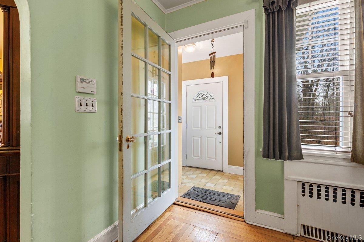 306 Hutchinson Boulevard Property Photo 4
