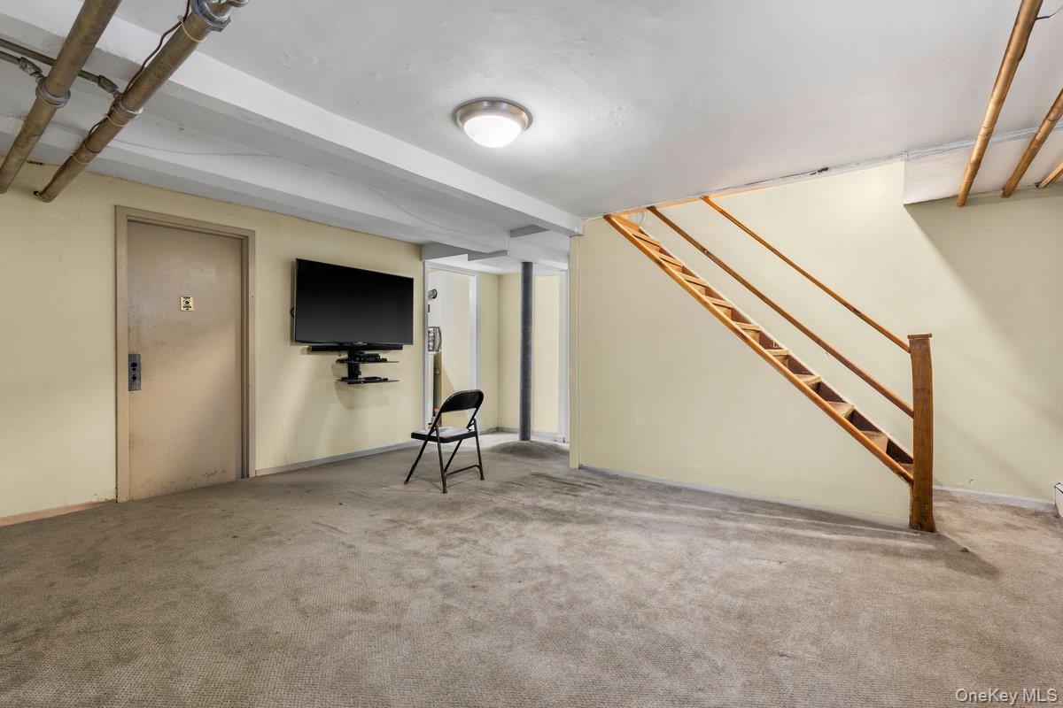 306 Hutchinson Boulevard Property Photo 21