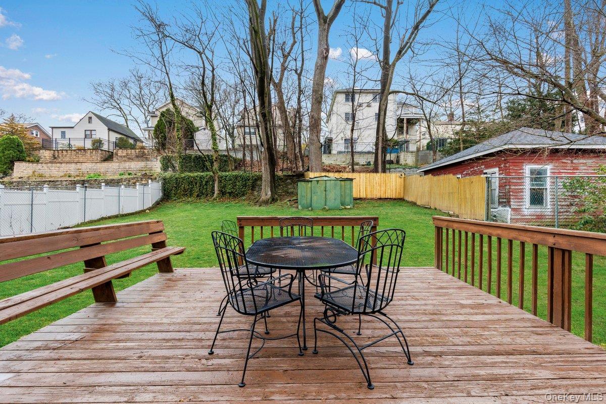 306 Hutchinson Boulevard Property Photo 25
