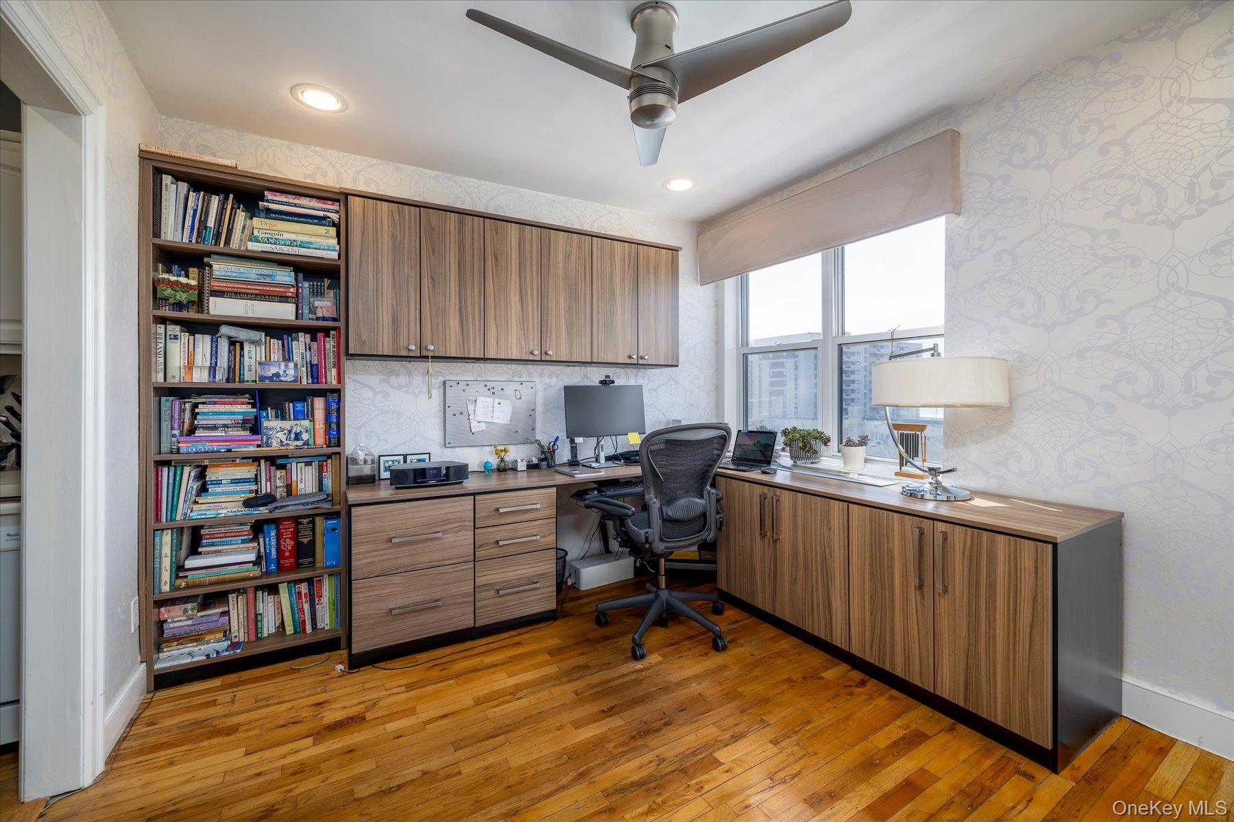 333 E Broadway 4h Property Photo 13