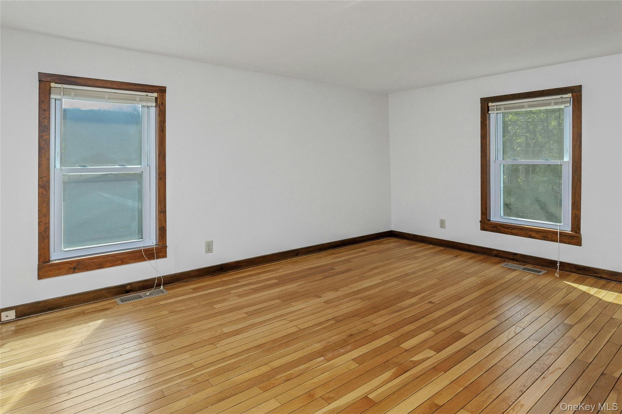 147 Stoneleigh Avenue Property Photo 20