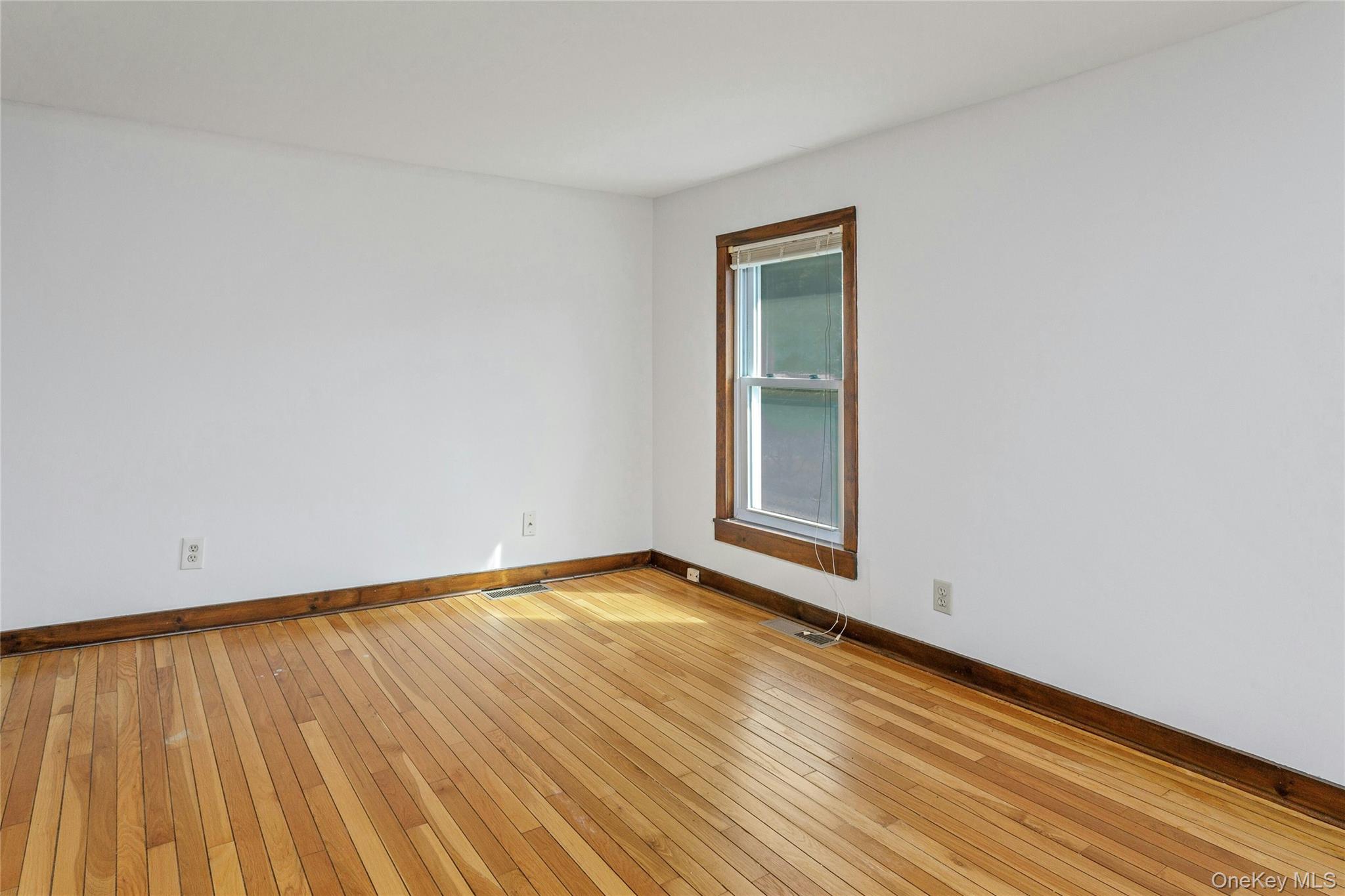 147 Stoneleigh Avenue Property Photo 23