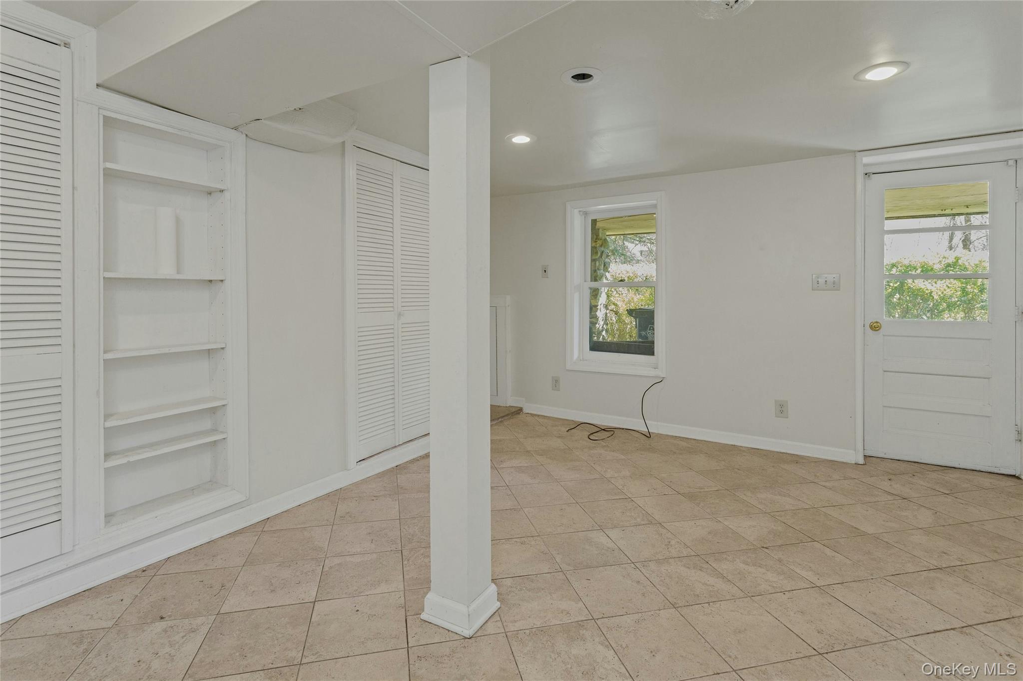 147 Stoneleigh Avenue Property Photo 26