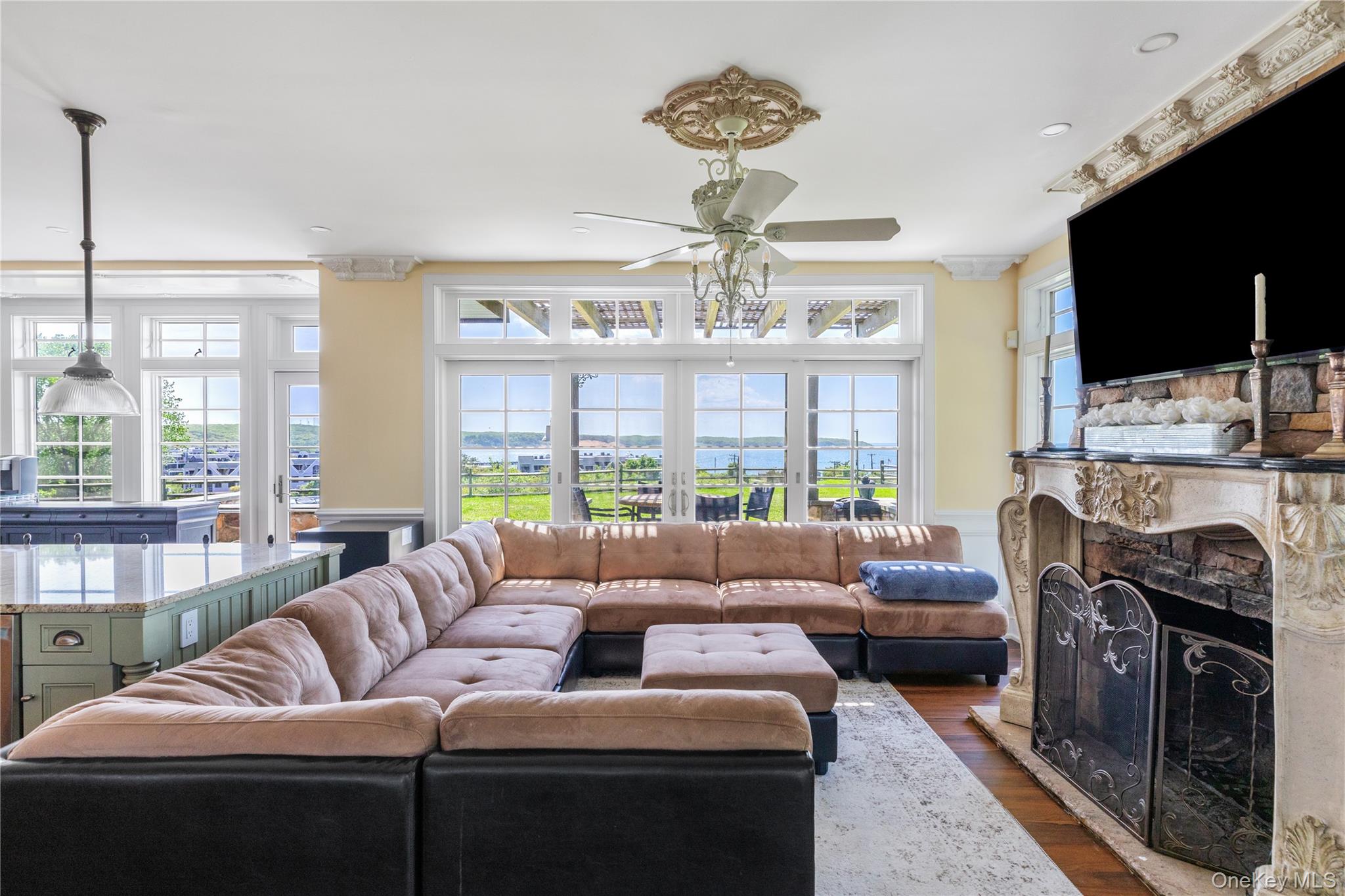 15 Edgemere Street Property Photo 18