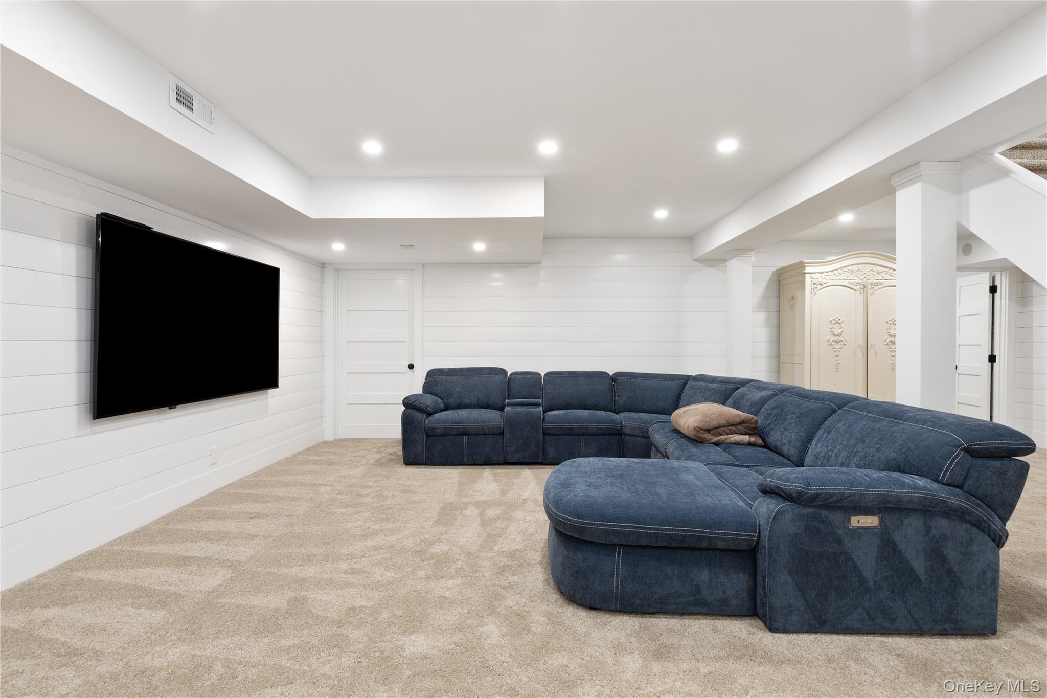 15 Edgemere Street Property Photo 35