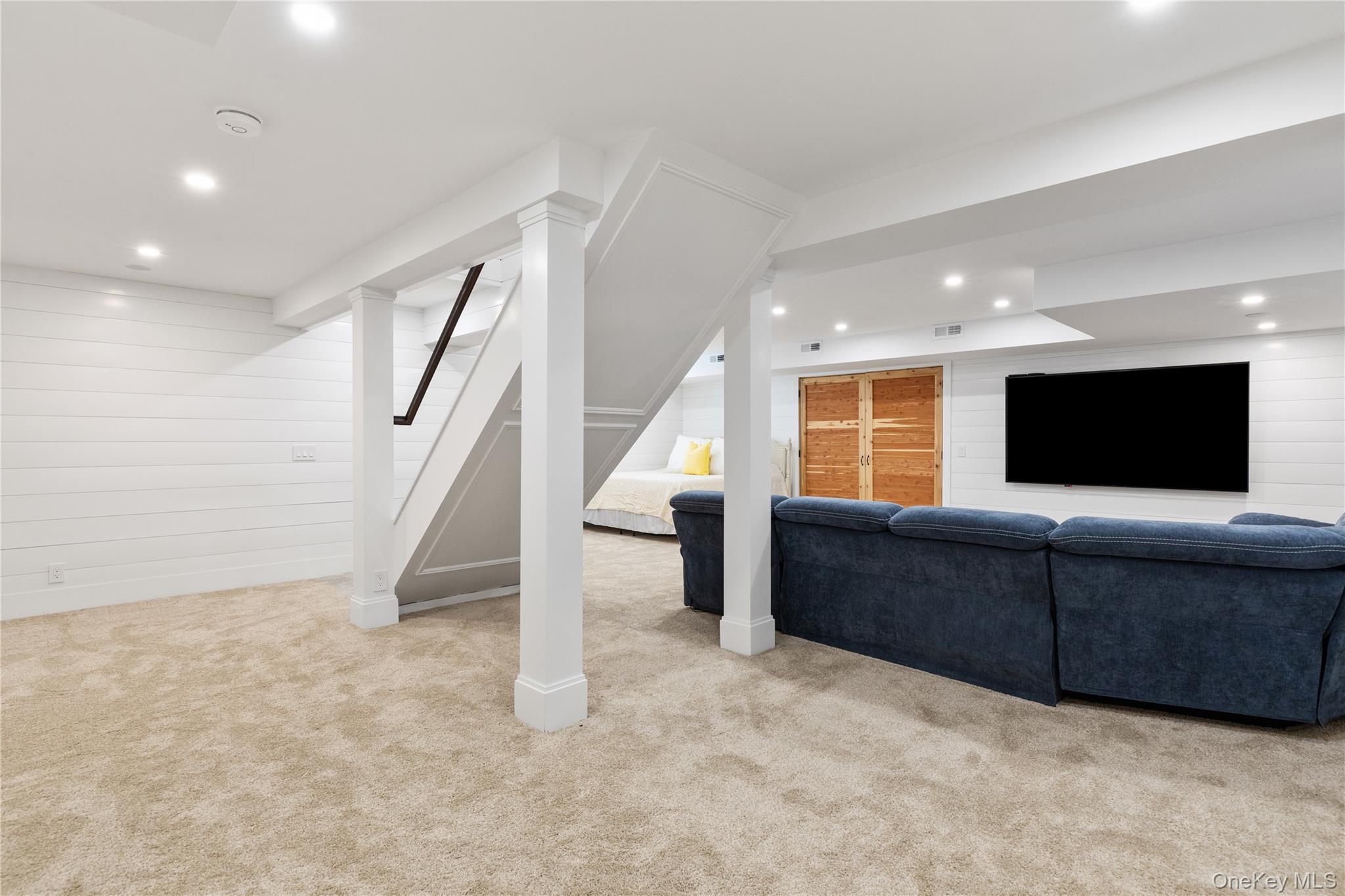 15 Edgemere Street Property Photo 37
