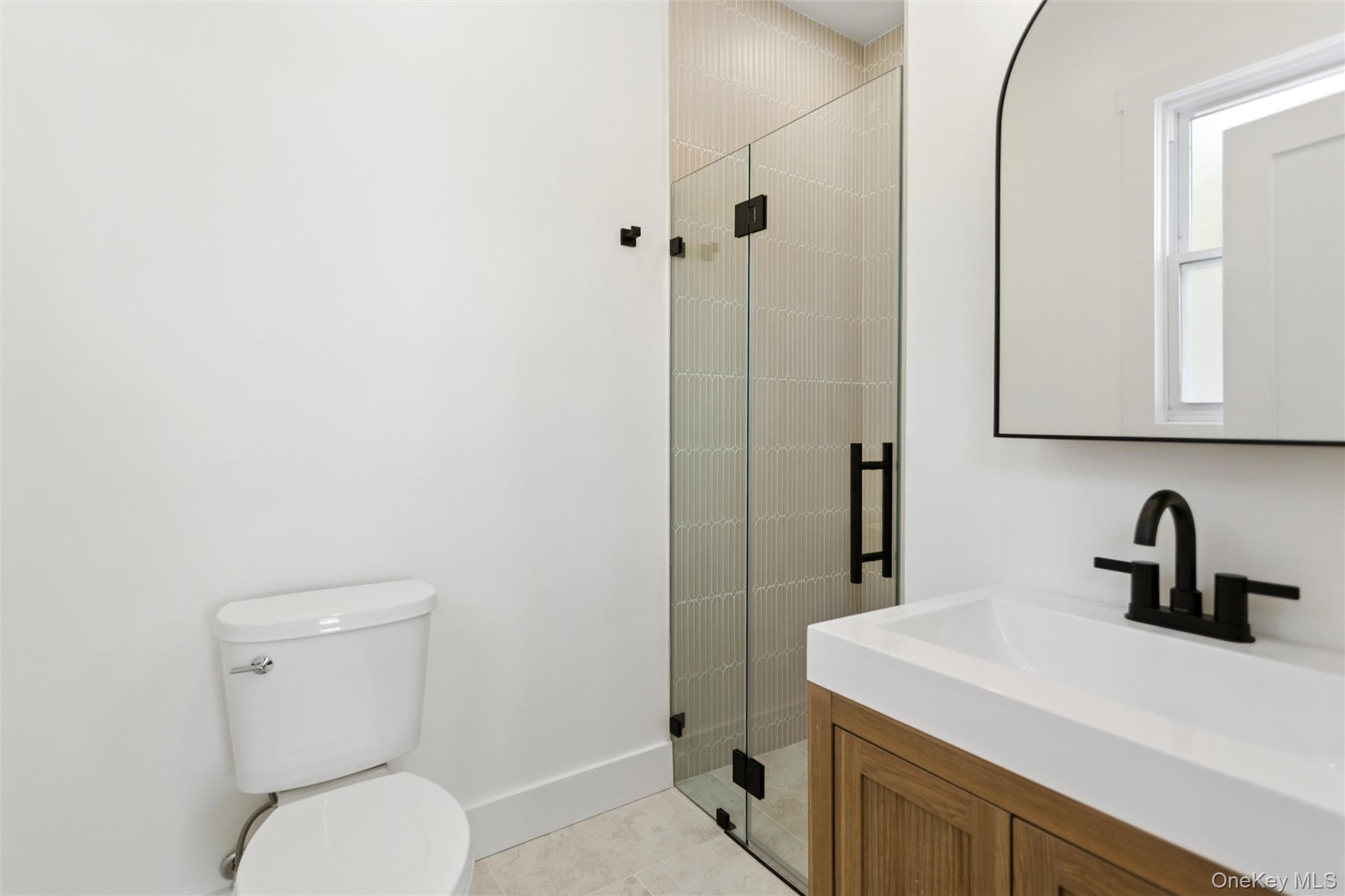 449 W Beech Street Property Photo 28