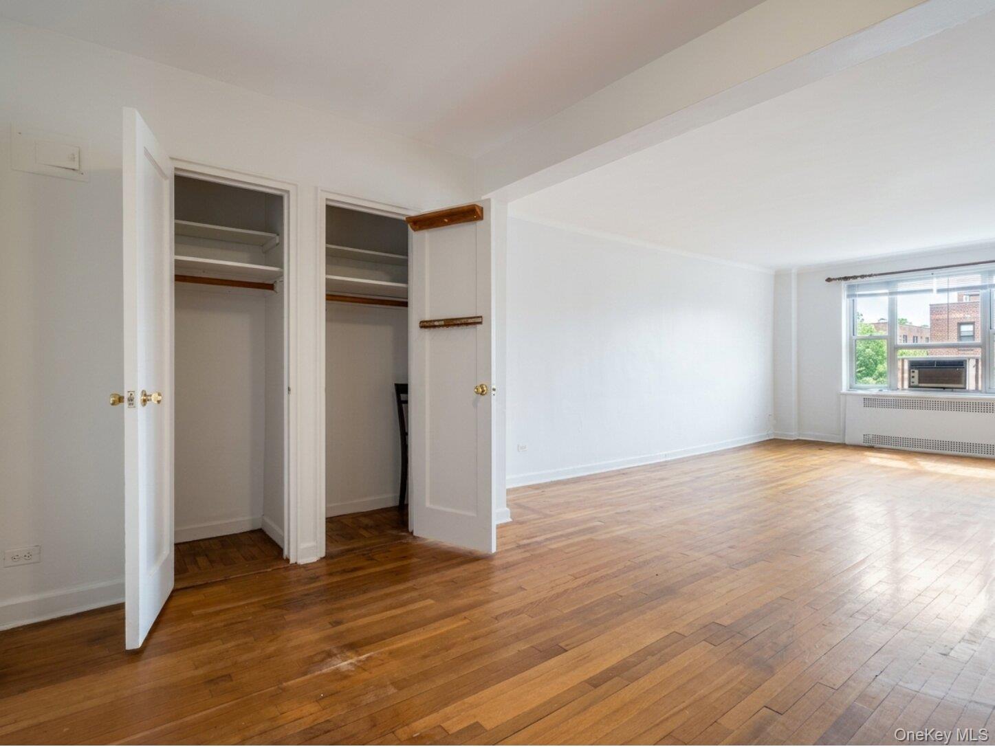34-41 85th Street 4i Property Photo 6