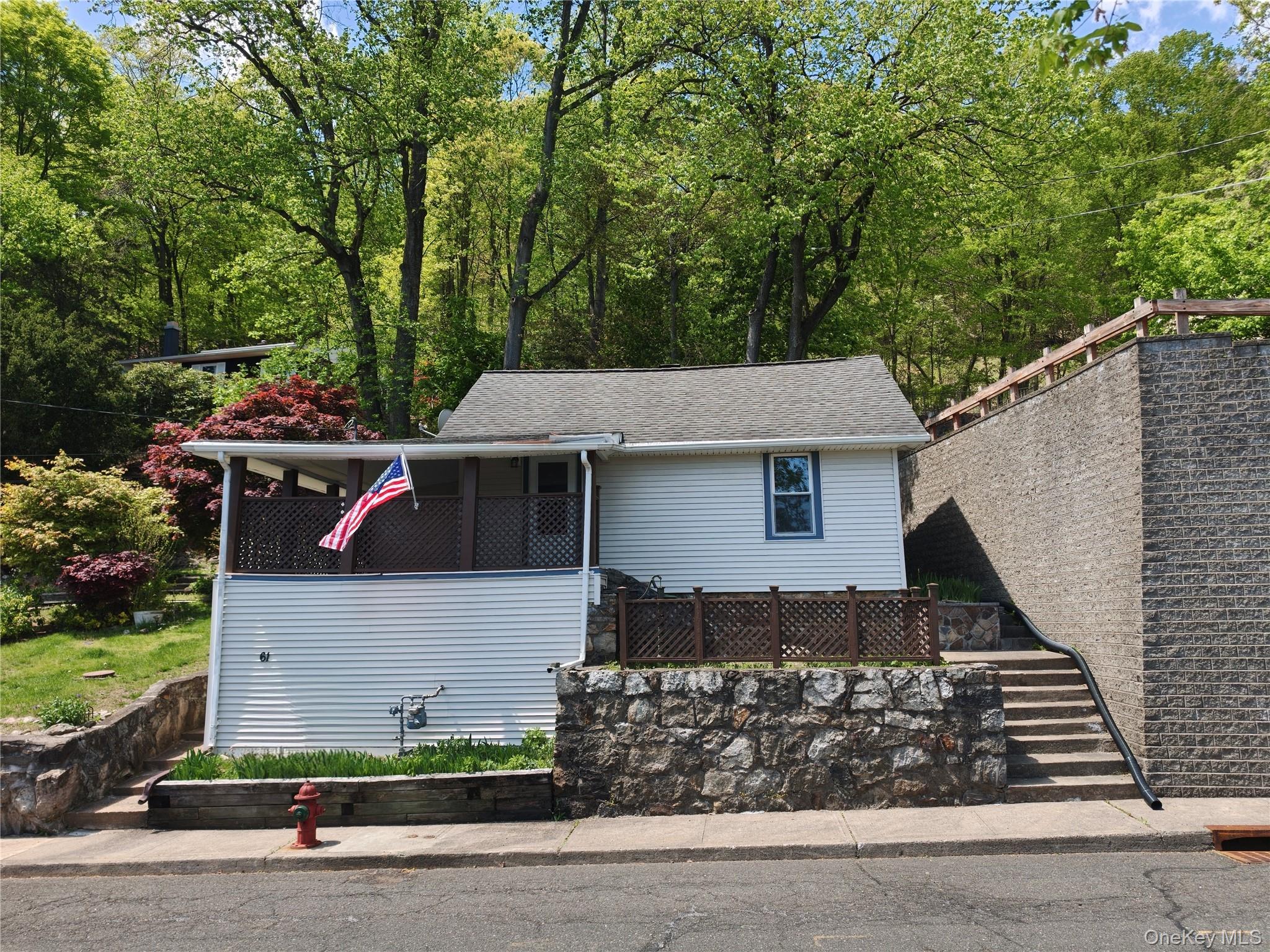 61 Kleitz Avenue Property Photo 1