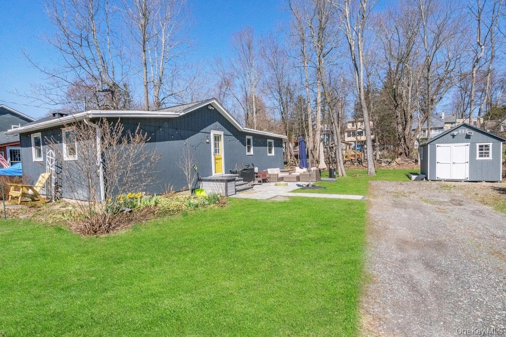10 Locust Road Property Photo 1