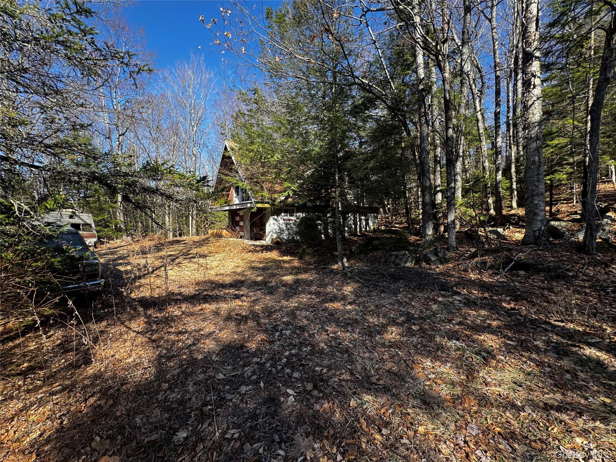 319 N Lake Road Property Photo 16