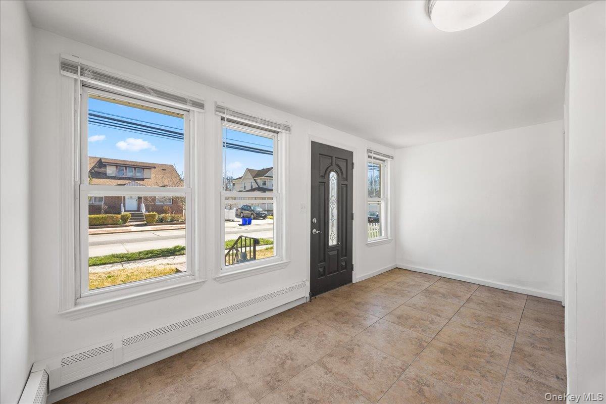 62 Westend Avenue Property Photo 4