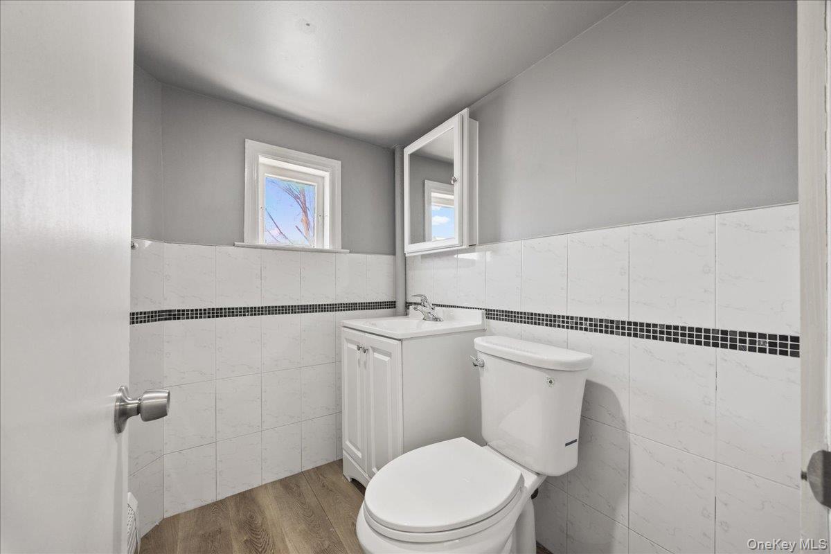 62 Westend Avenue Property Photo 9