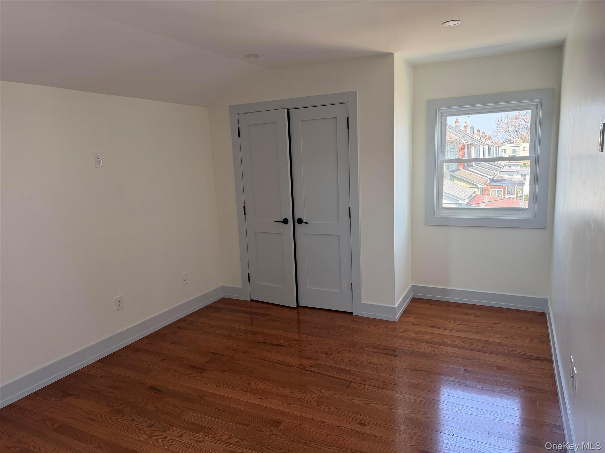 202-07 Linden Boulevard Property Photo 5