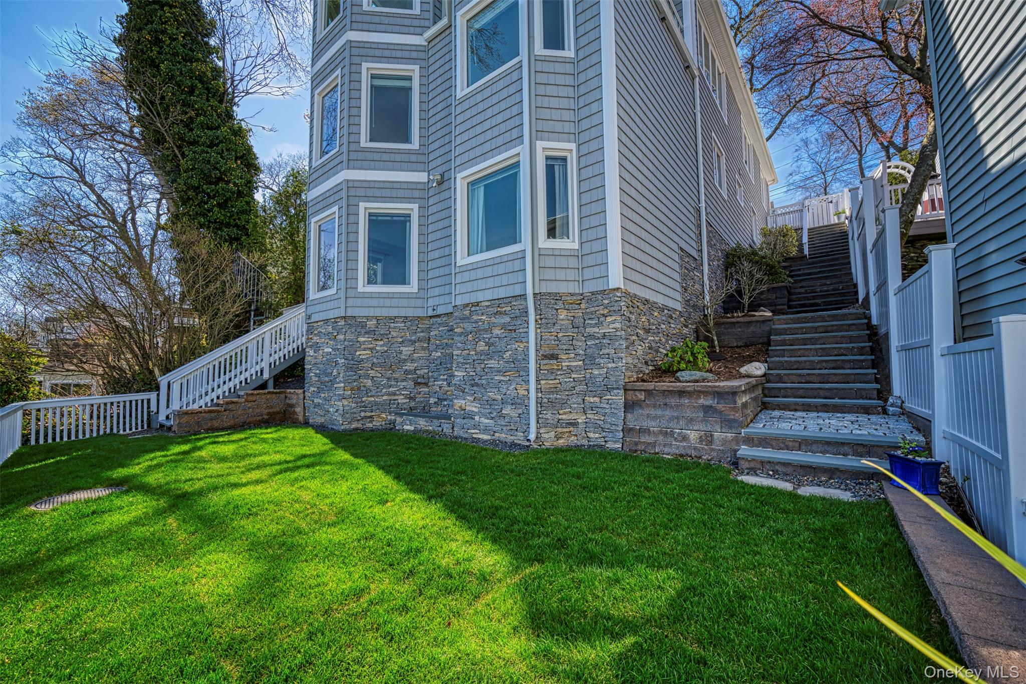 565 Mckinley Terrace Property Photo 36