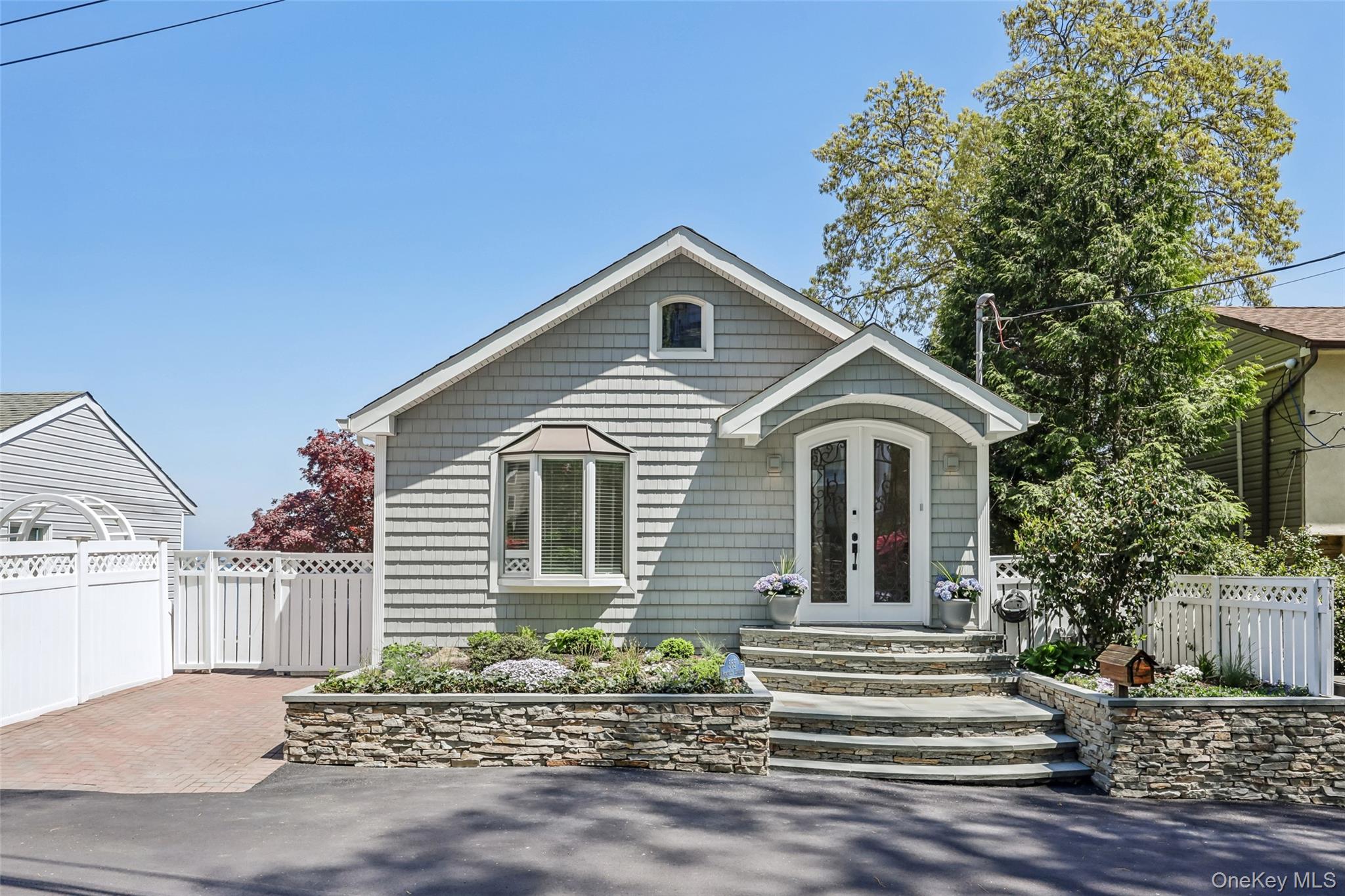 565 Mckinley Terrace Property Photo 43