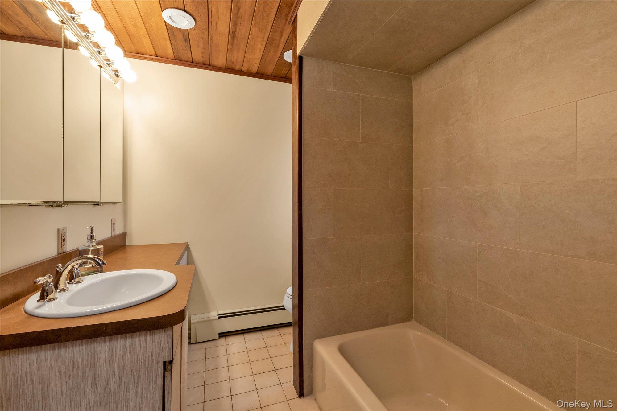 154 Rocklyn Avenue Property Photo 14