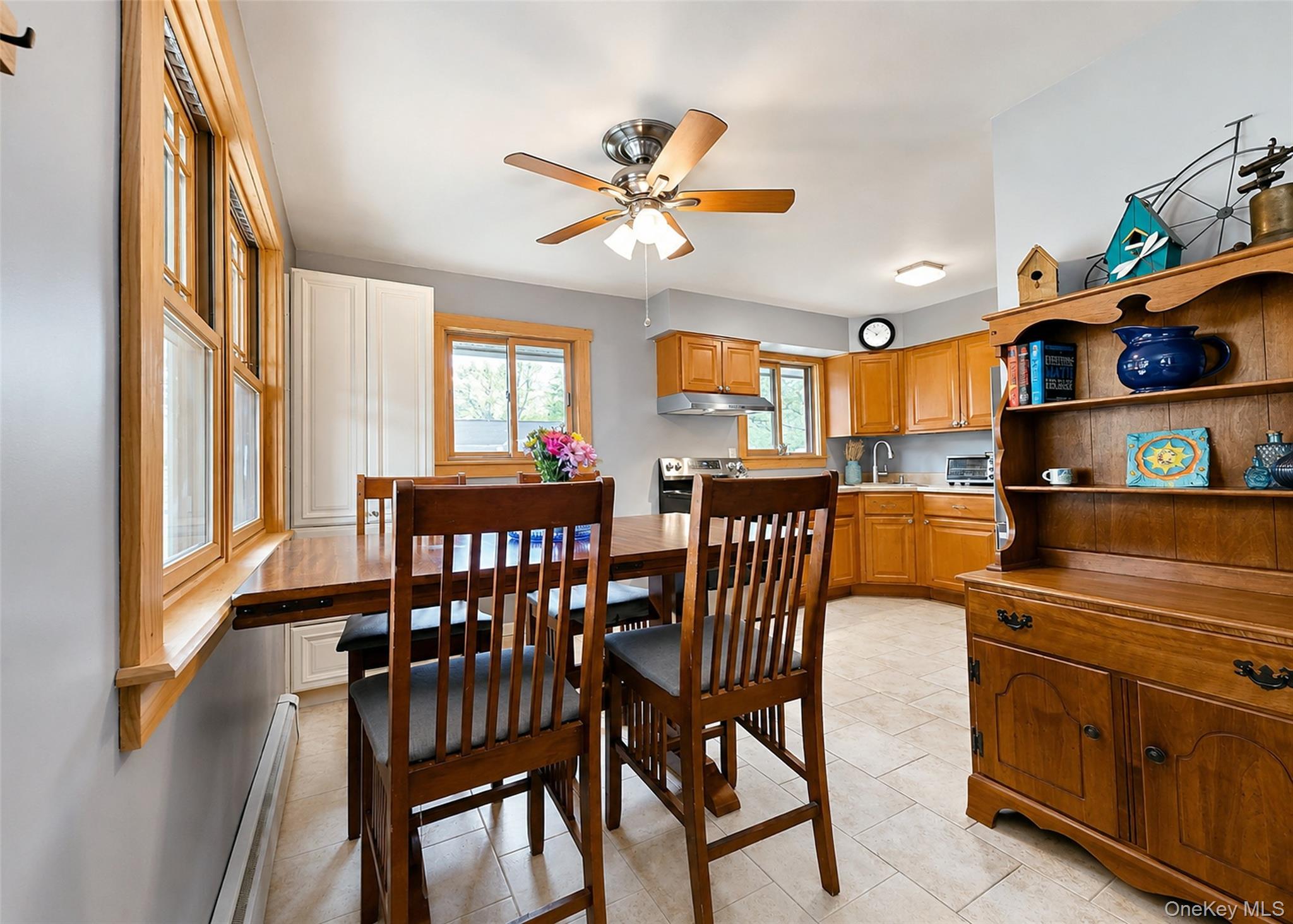 70 Woodcut Drive Property Photo 9