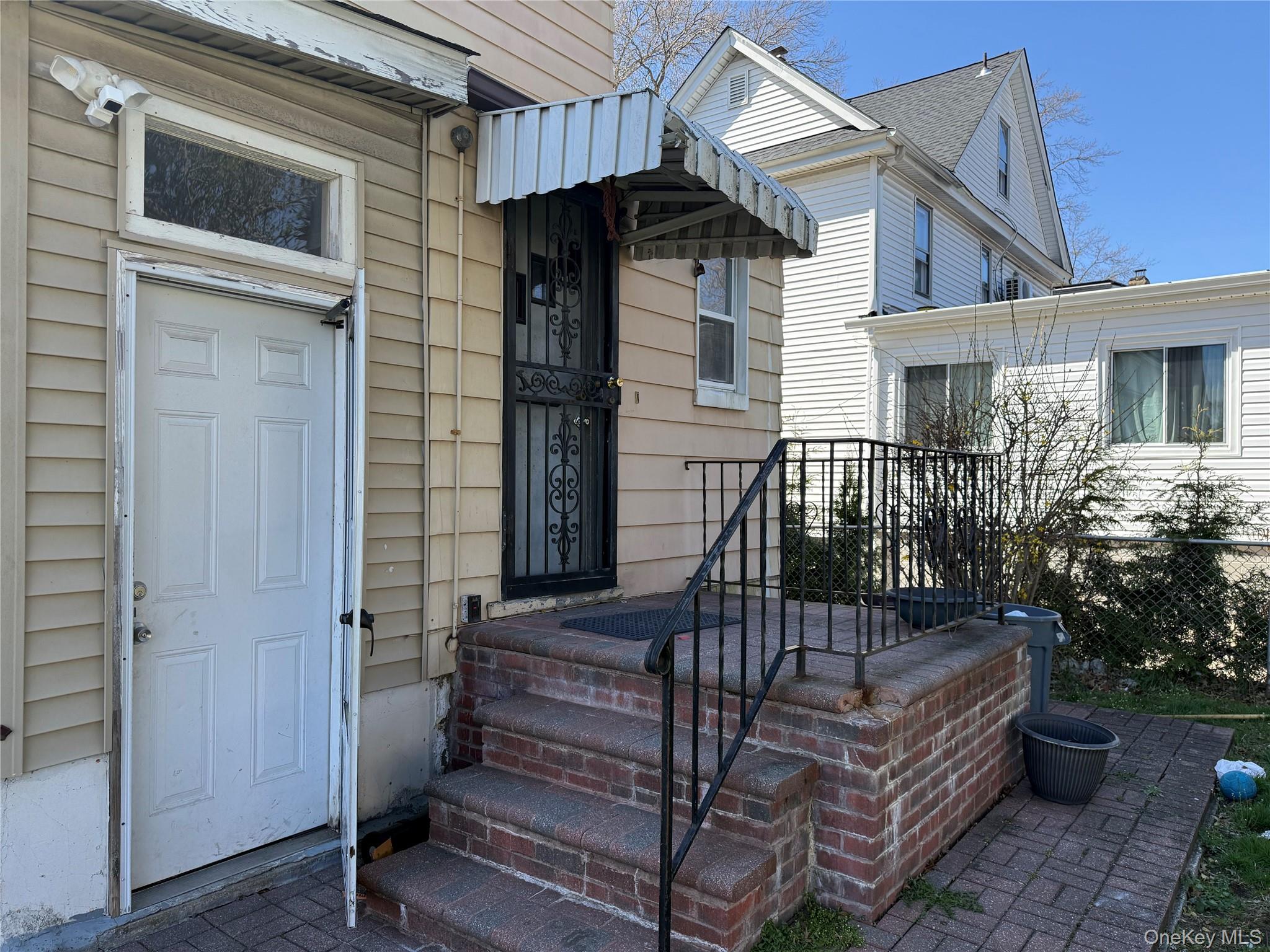 50 Charles Street Property Photo 3