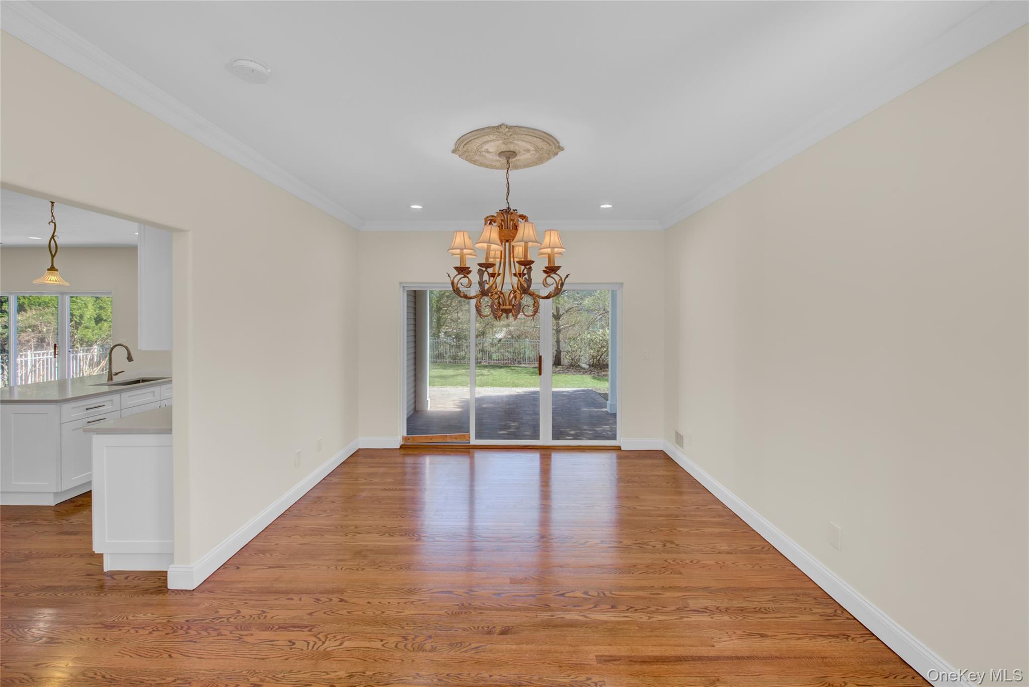177 Hamlet Drive Property Photo 6