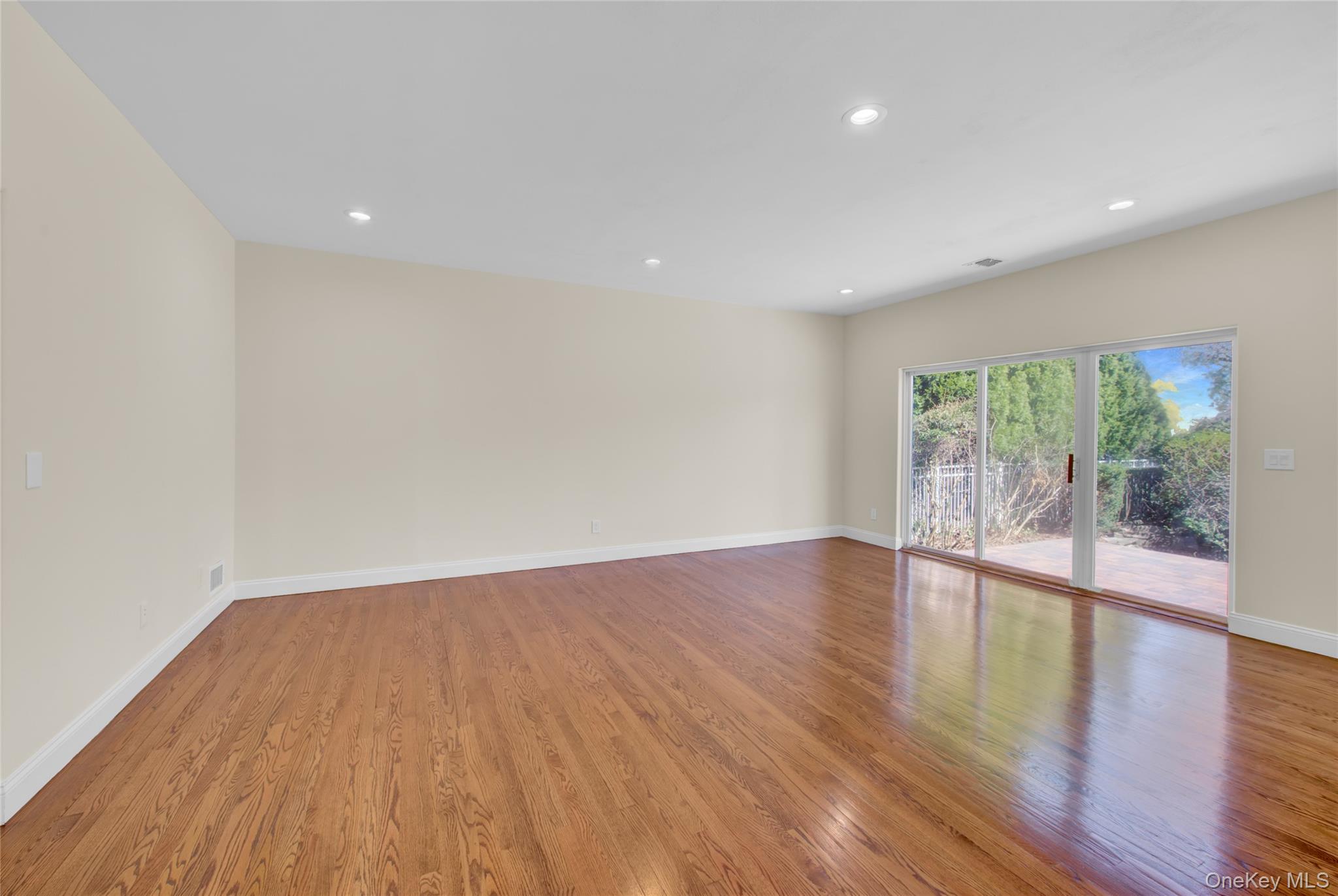 177 Hamlet Drive Property Photo 13