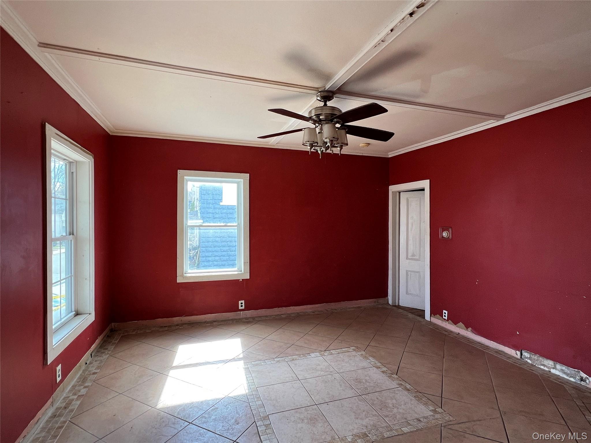 8 Grant Street Property Photo 2
