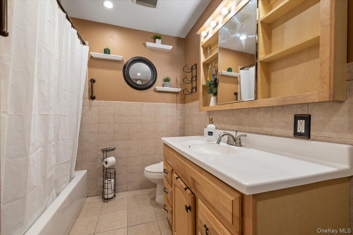 190 Lake Pointe Circle 190 Property Photo 15