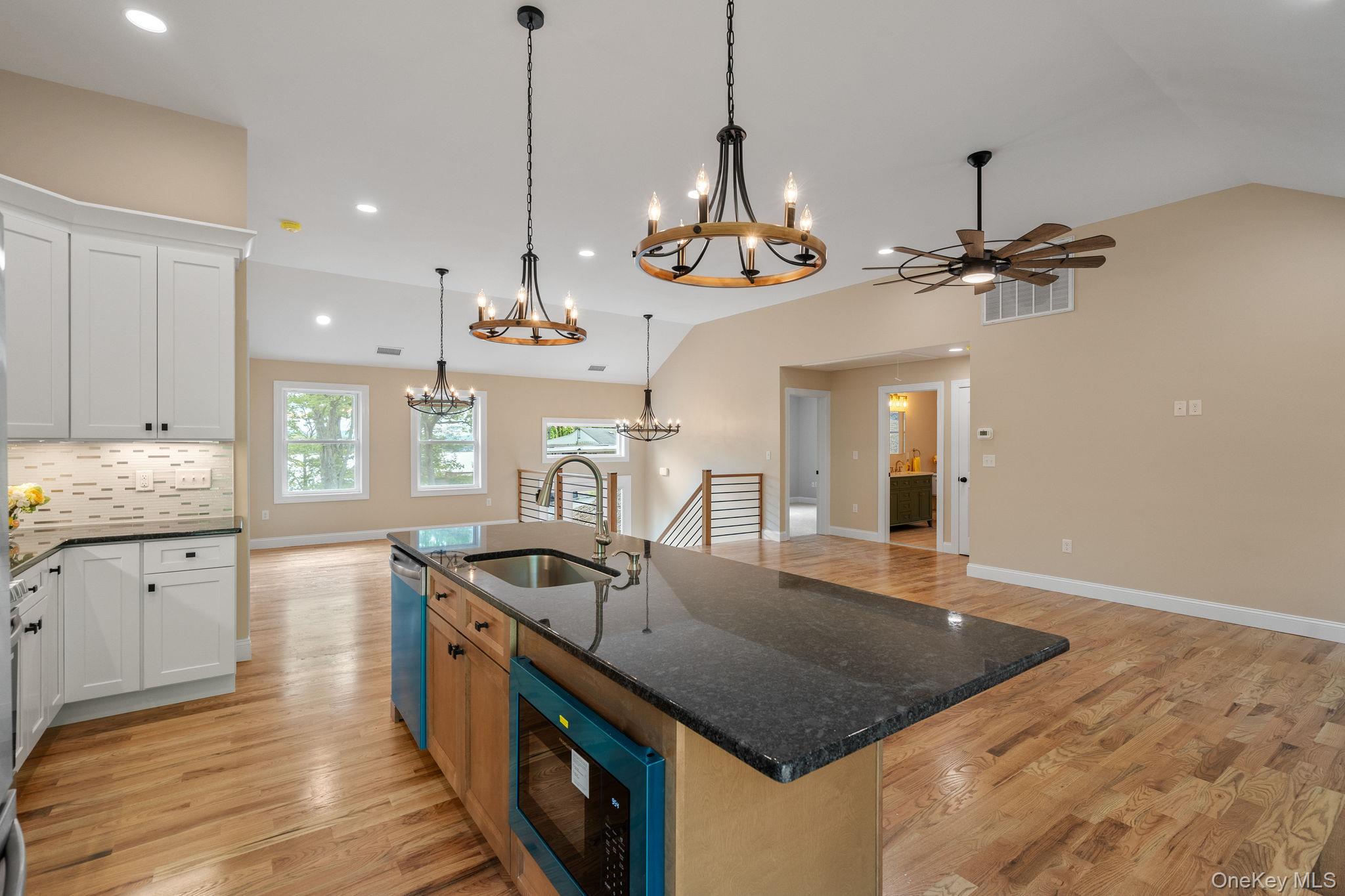 61 Smith Avenue Property Photo 6