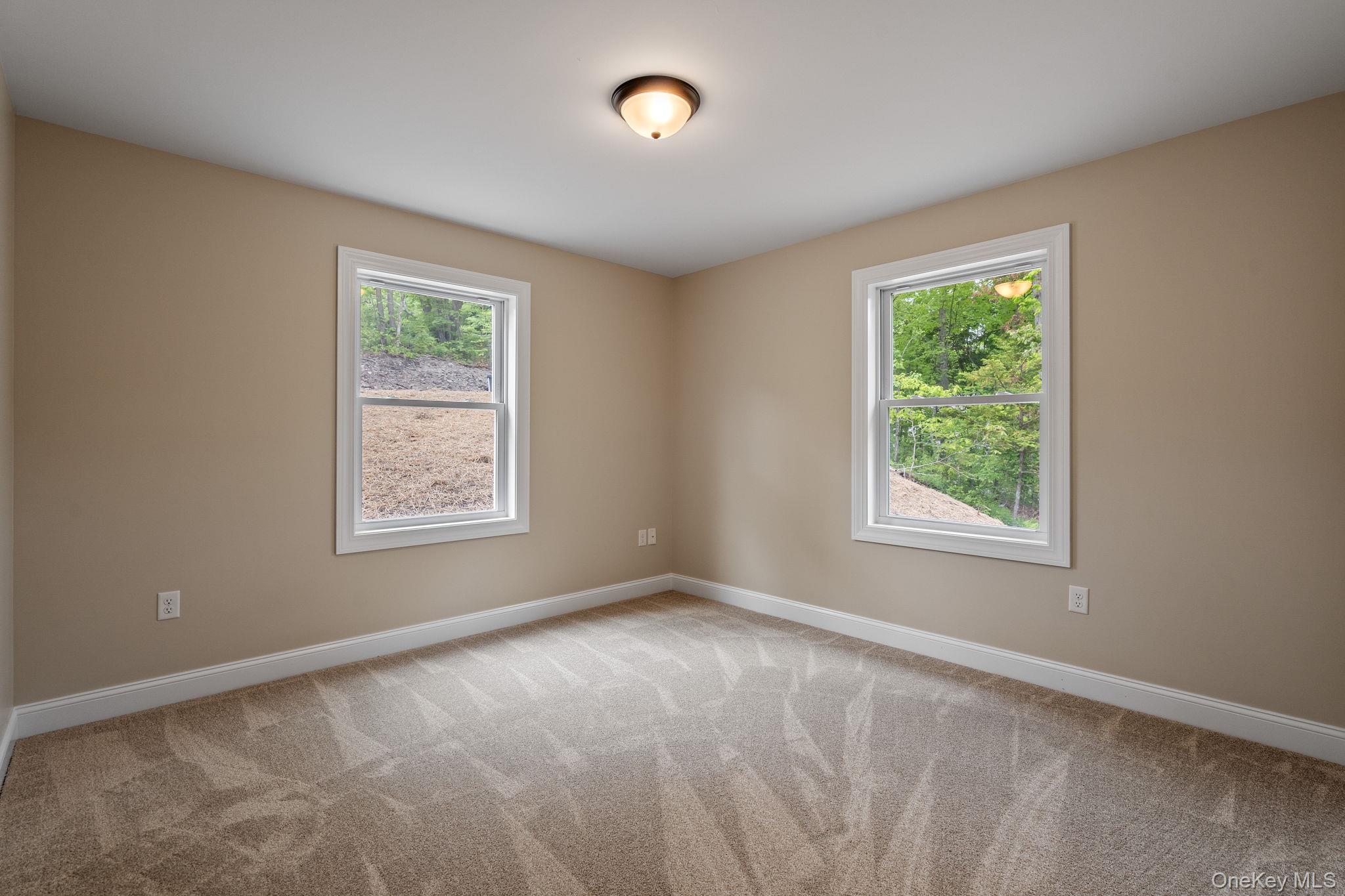 61 Smith Avenue Property Photo 23