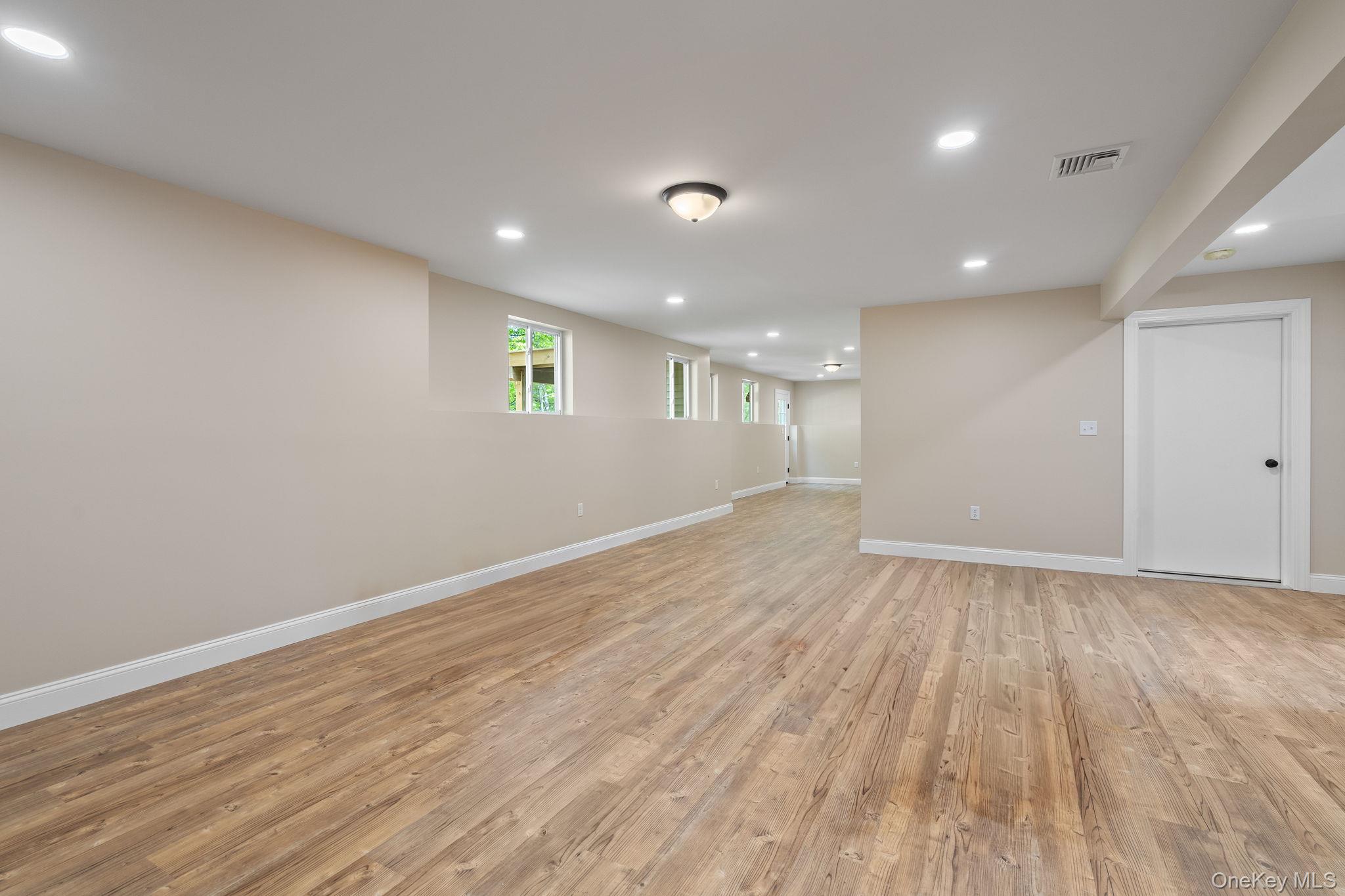 61 Smith Avenue Property Photo 28