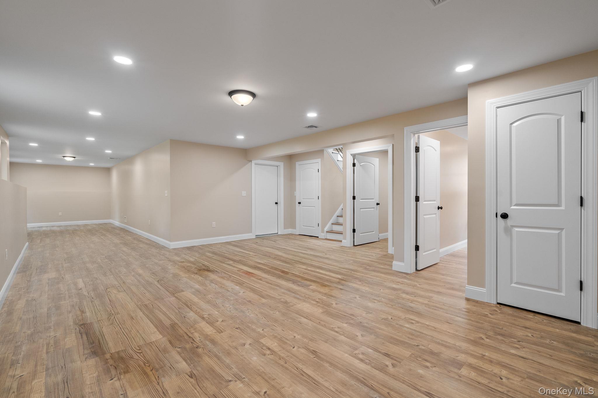 61 Smith Avenue Property Photo 29