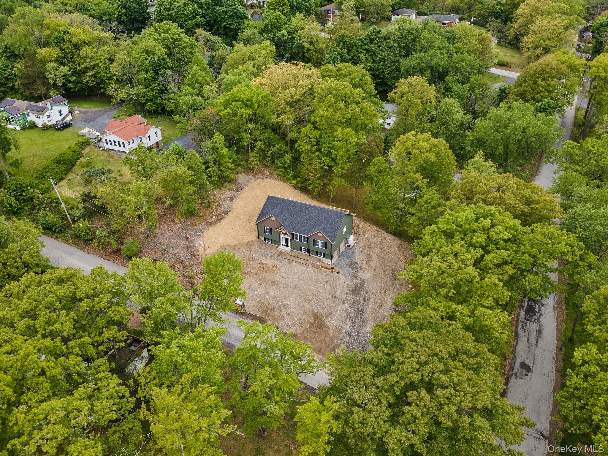 61 Smith Avenue Property Photo 38