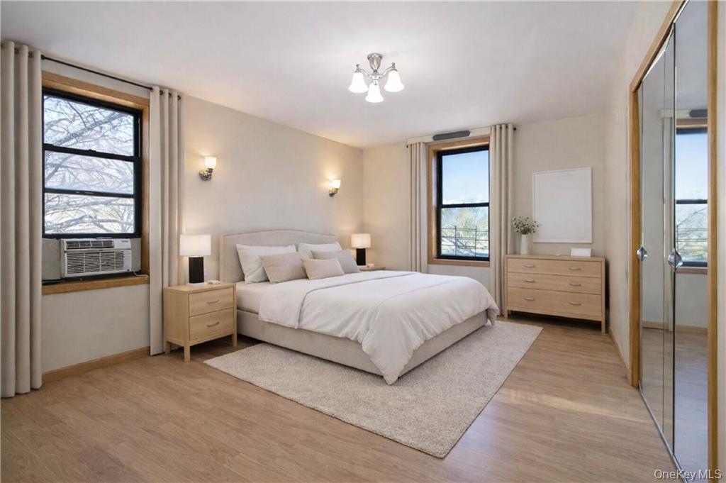 2425 Haring Street 2h Property Photo 13