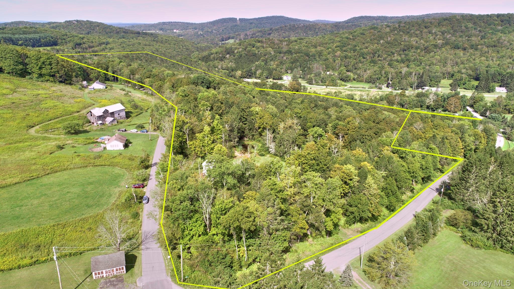 10 W Simmon Property Photo 10