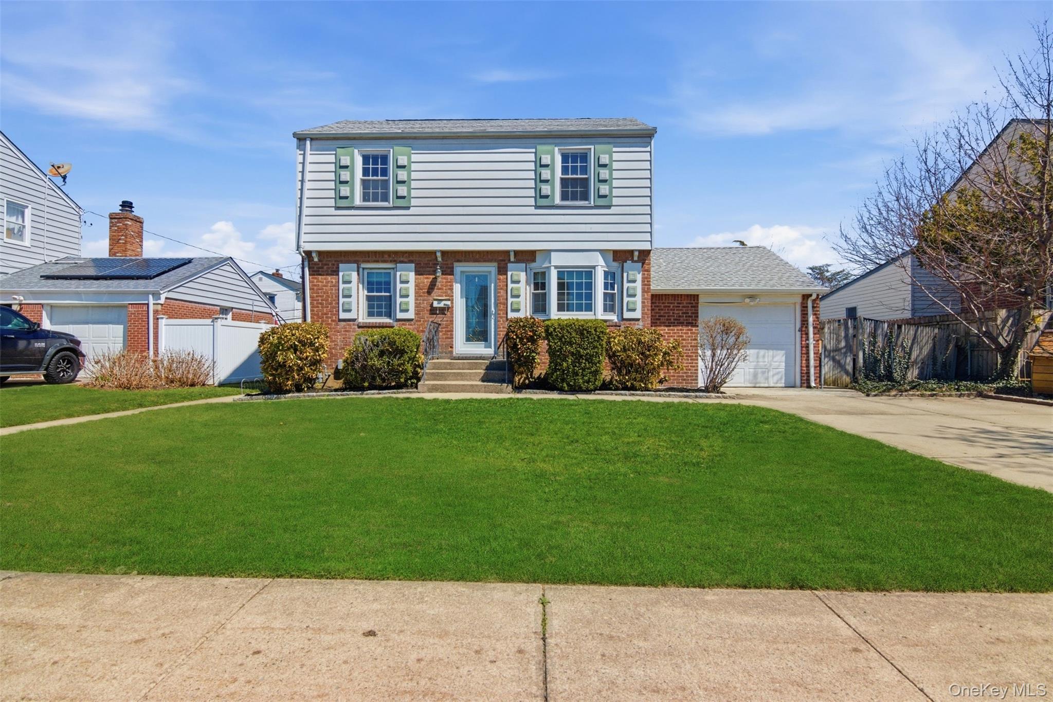2295 3rd Street Property Photo 2
