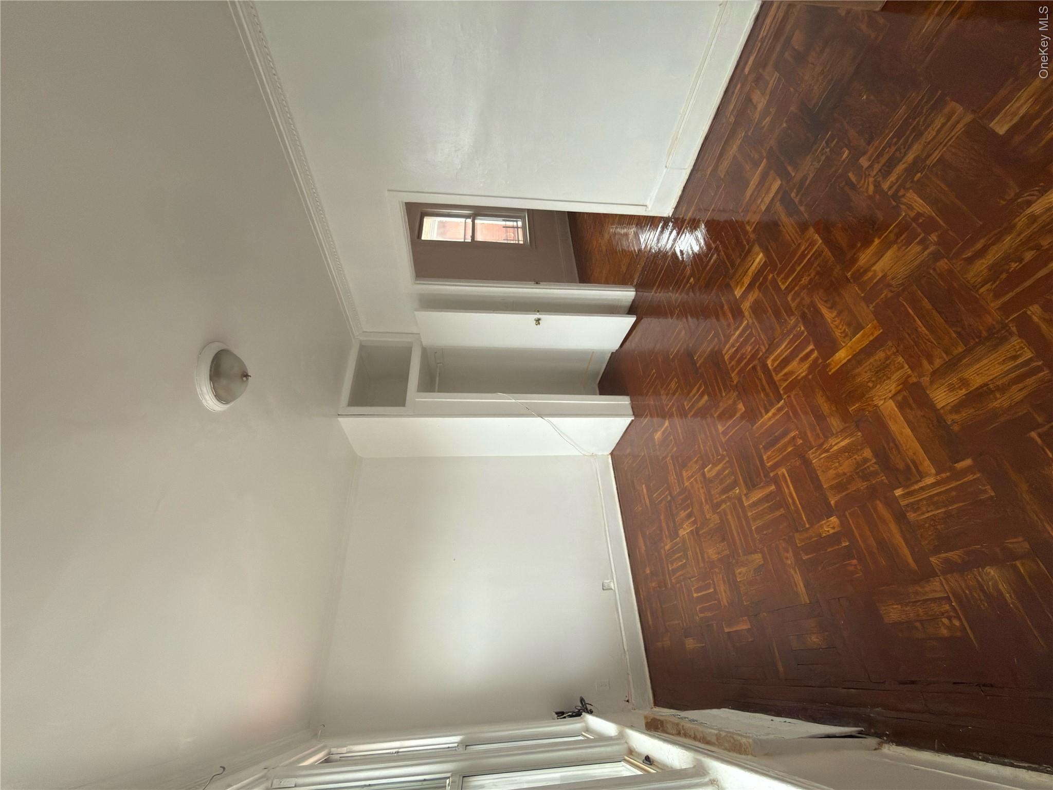 5908 Snyder Avenue Property Photo 6
