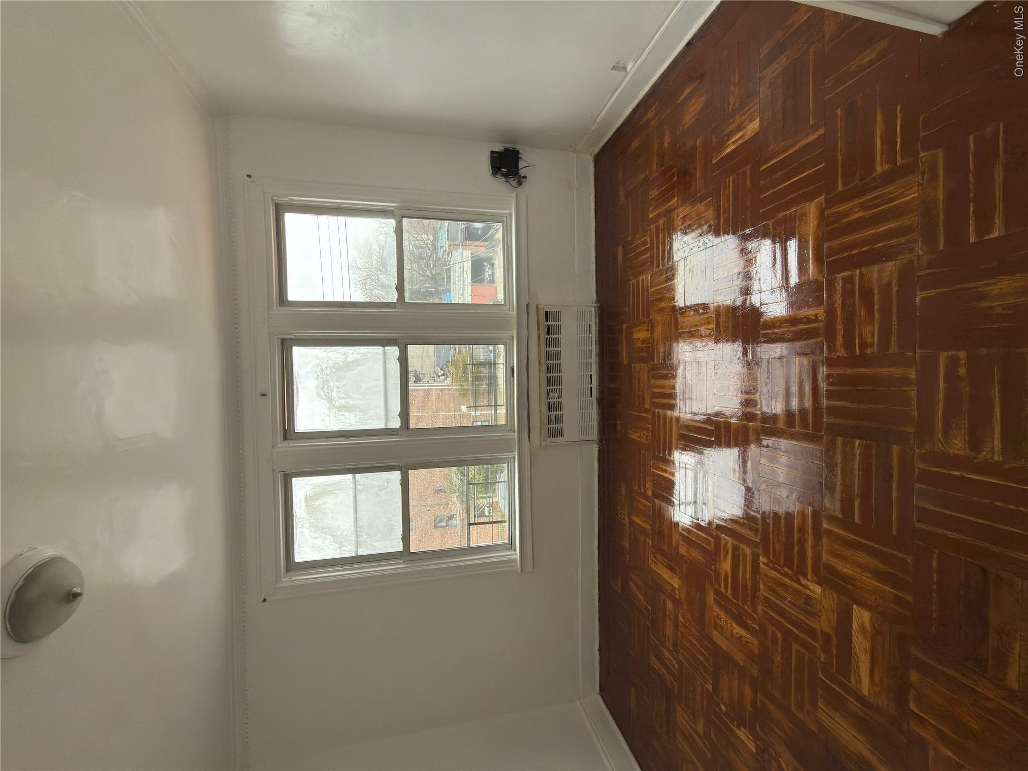 5908 Snyder Avenue Property Photo 7