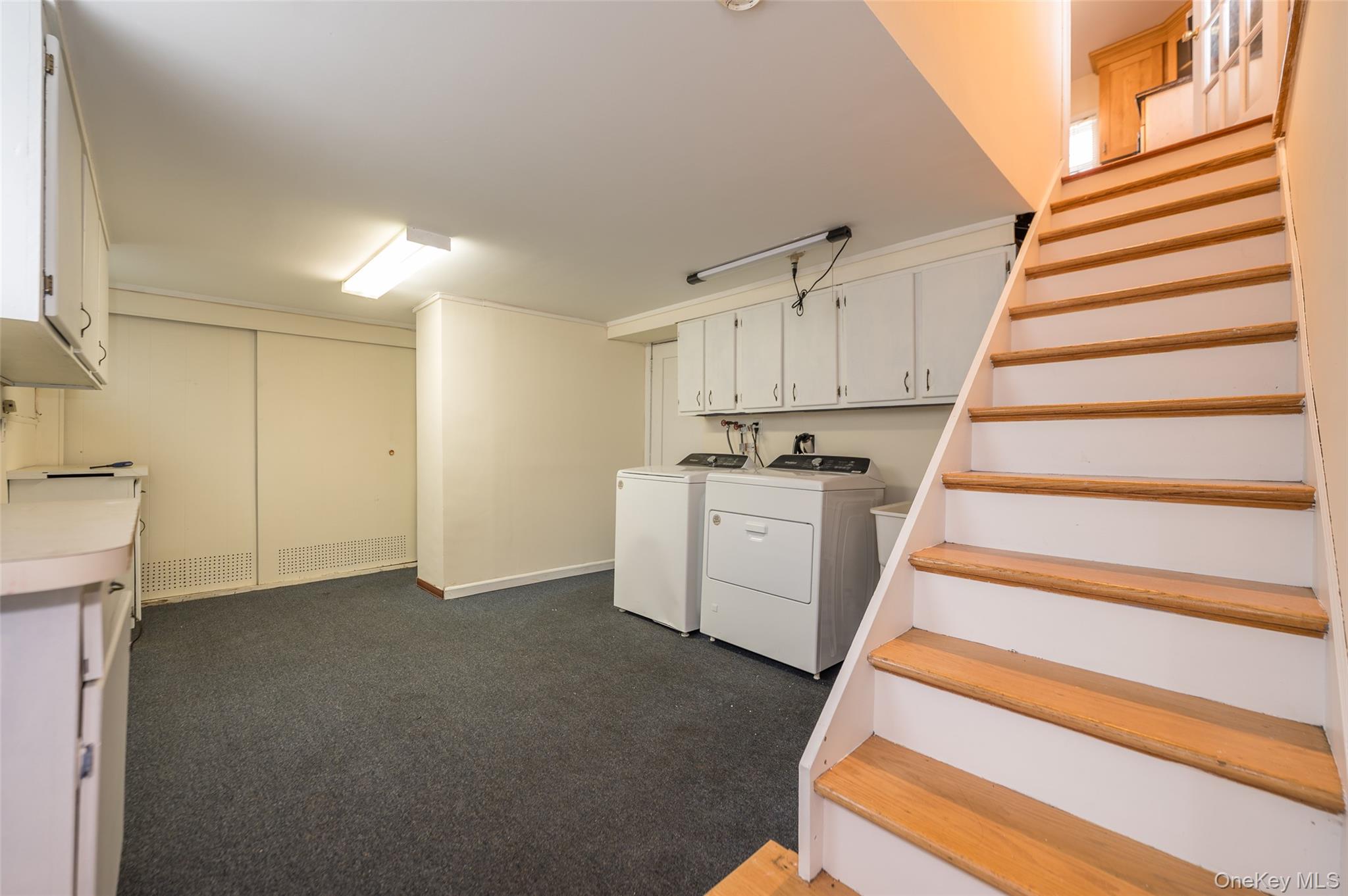 61 Roundhill Drive Property Photo 15