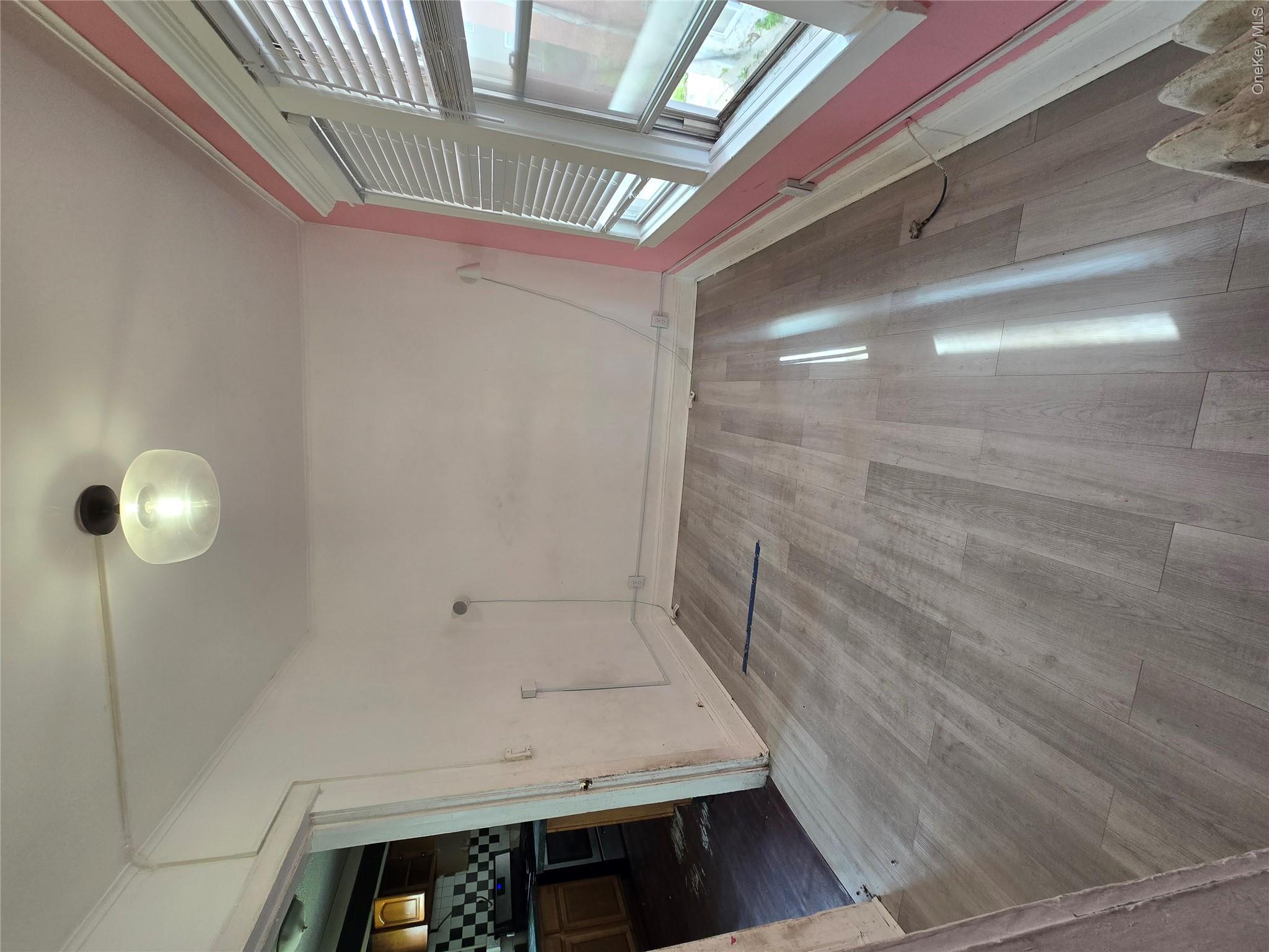 14262 Bascom Avenue Property Photo 5
