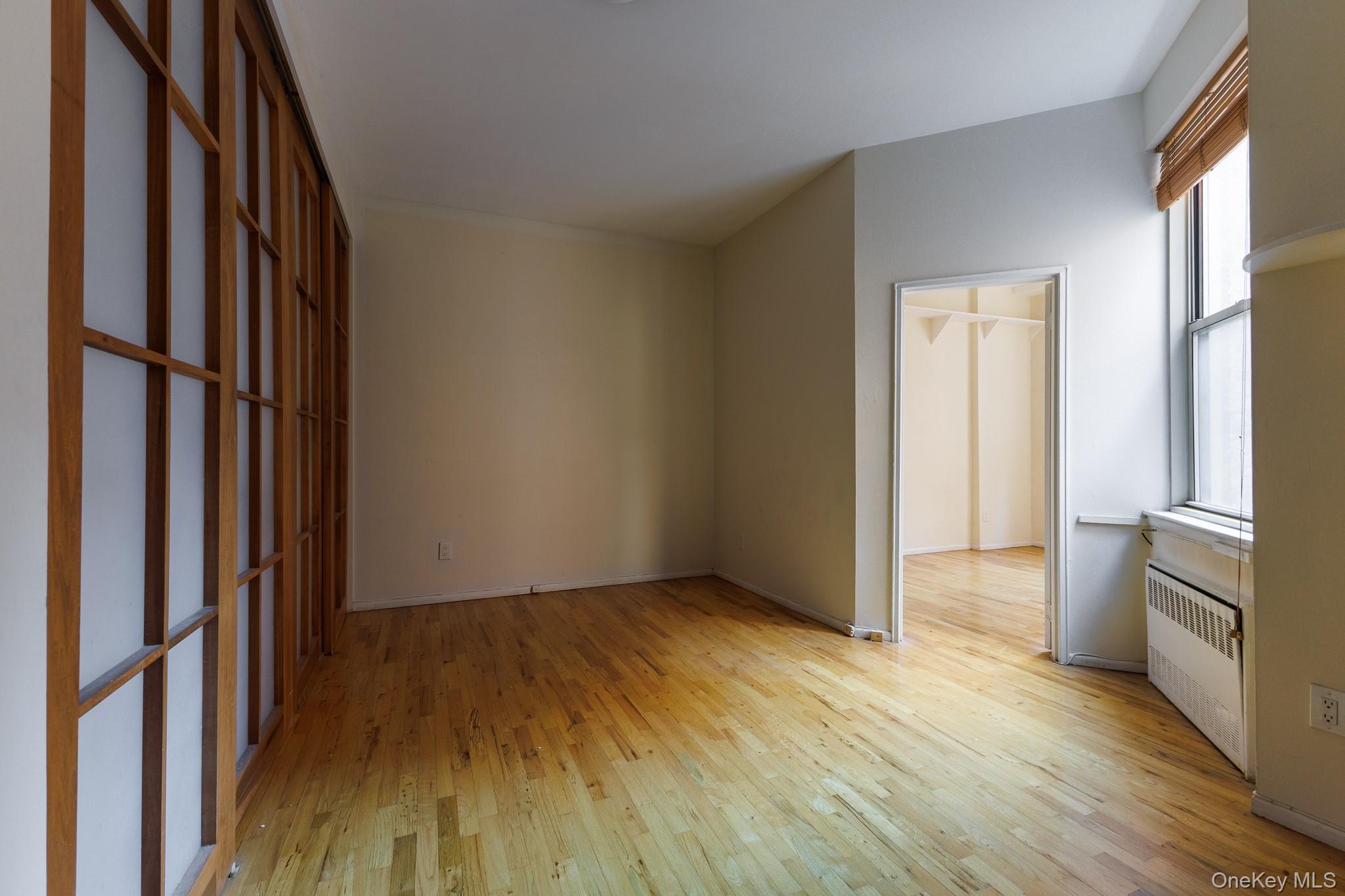 15 E 10th Street 4a Property Photo 13
