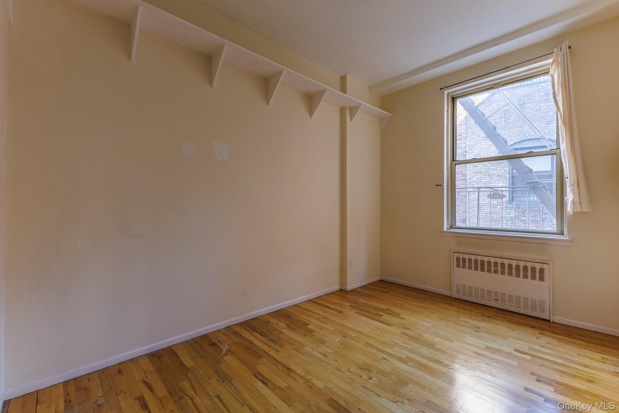 15 E 10th Street 4a Property Photo 16